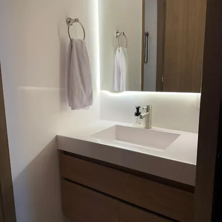 Luxy 2br At Paradise Oasis, 18 Min From Walled Apartamento *