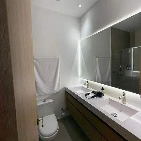 Luxy 2br At Paradise Oasis, 18 Min From Walled