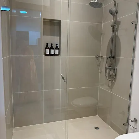 Luxy 2br At Paradise Oasis, 18 Min From Walled Cartagena